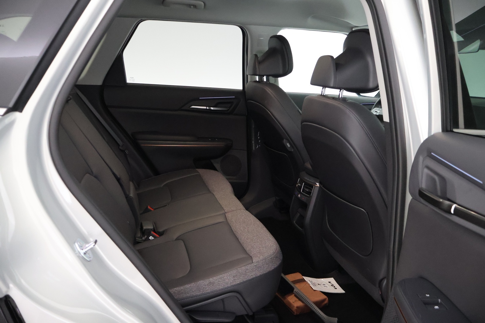 KIA EV5 27