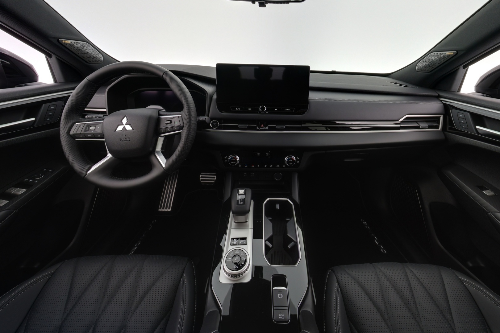 MITSUBISHI Outlander 2026