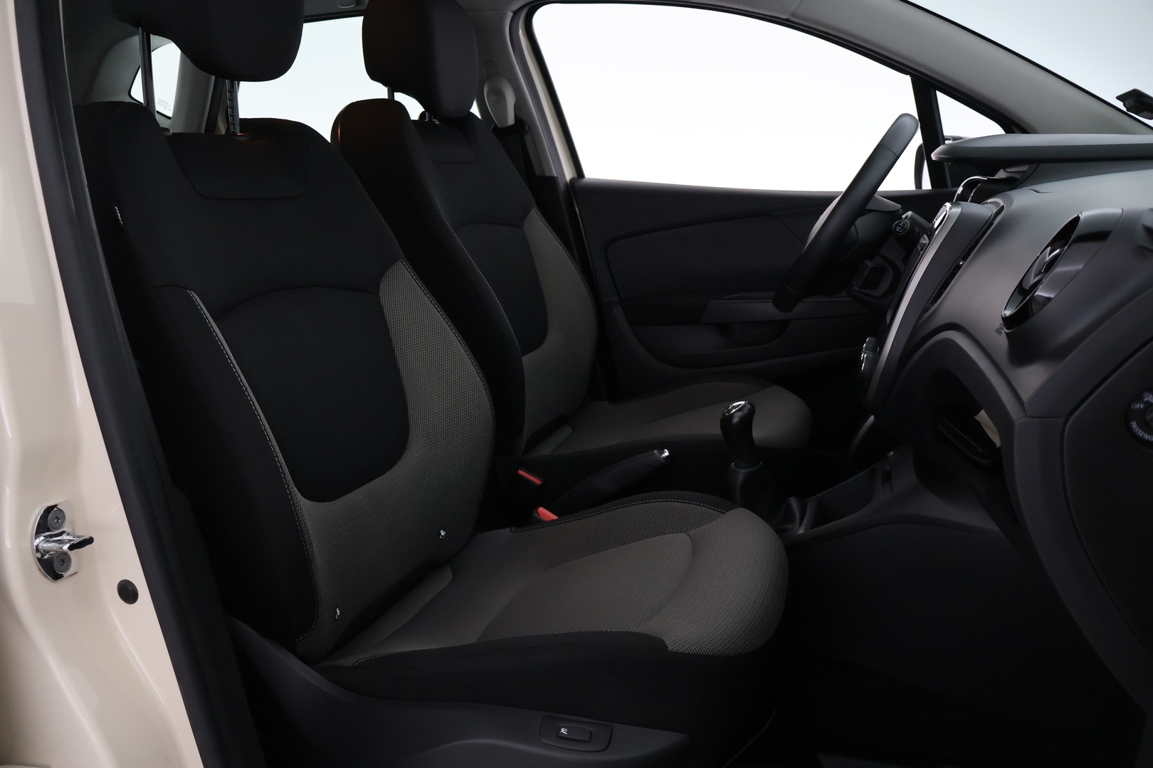 RENAULT Captur 2015