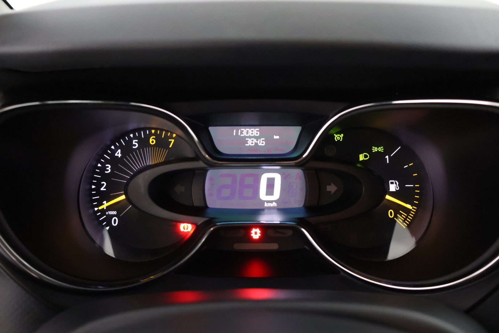 RENAULT Captur 2015