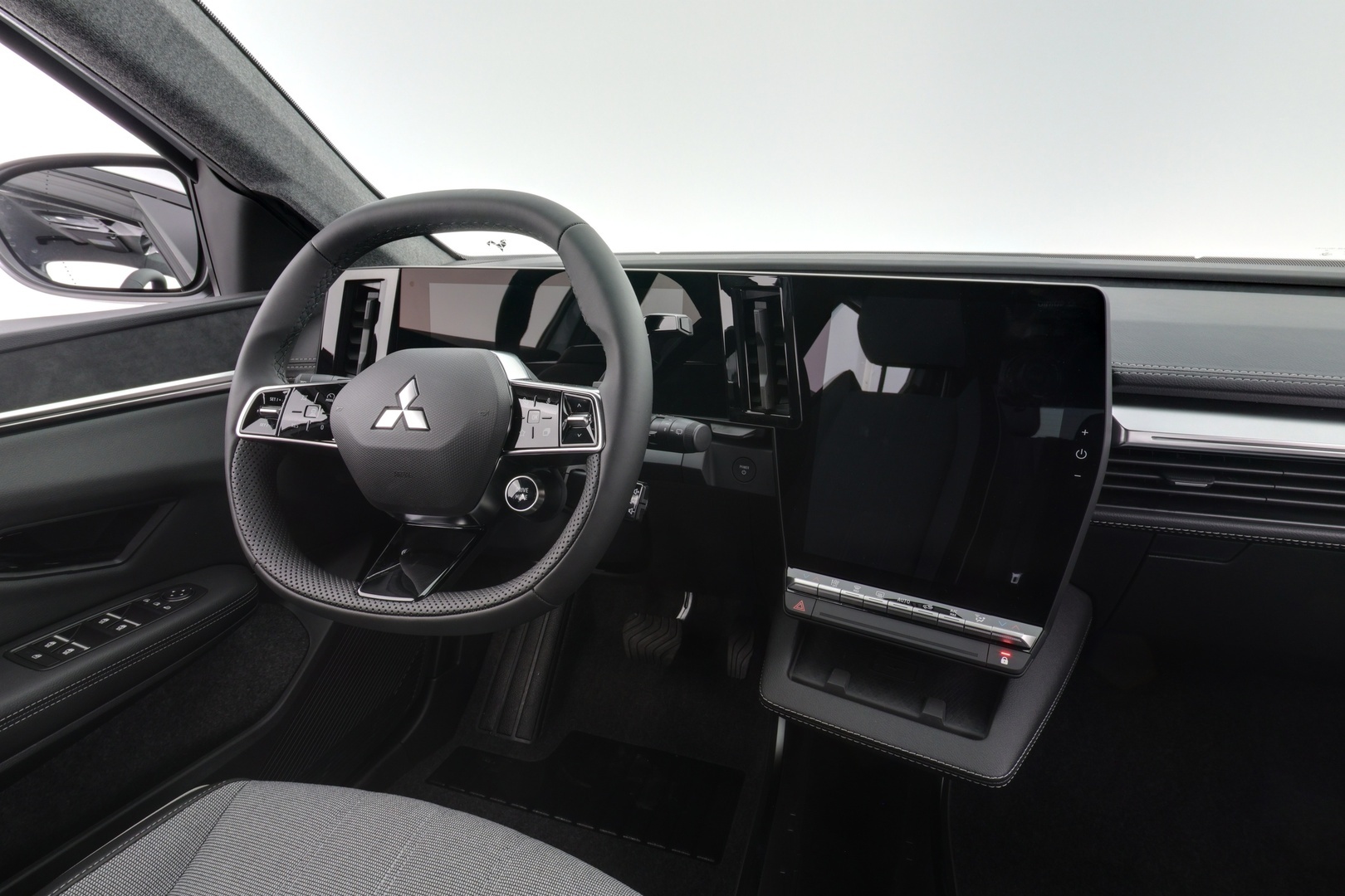 MITSUBISHI Eclipse Cross 2026