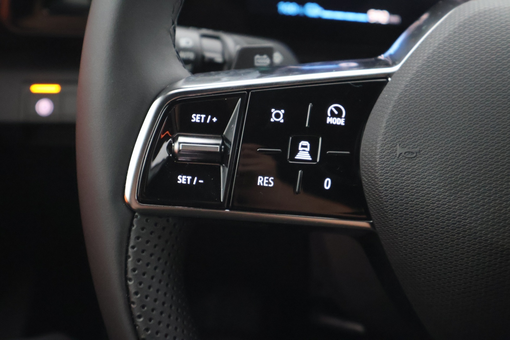 MITSUBISHI Eclipse Cross 2026