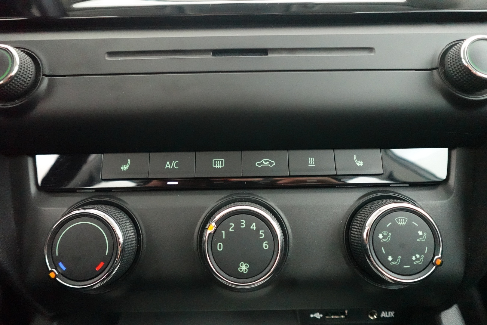 SKODA Octavia 2016
