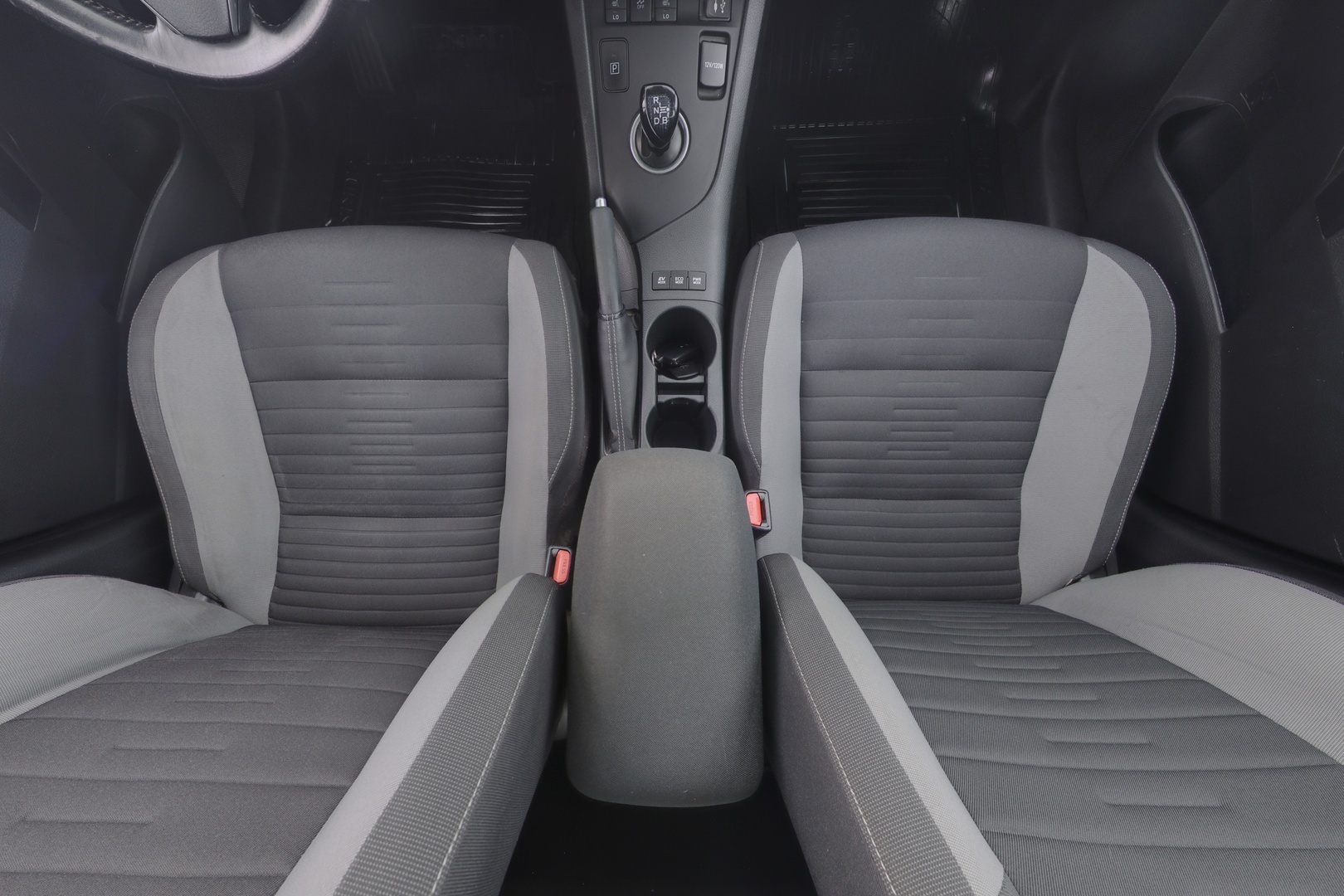 TOYOTA Auris 2017