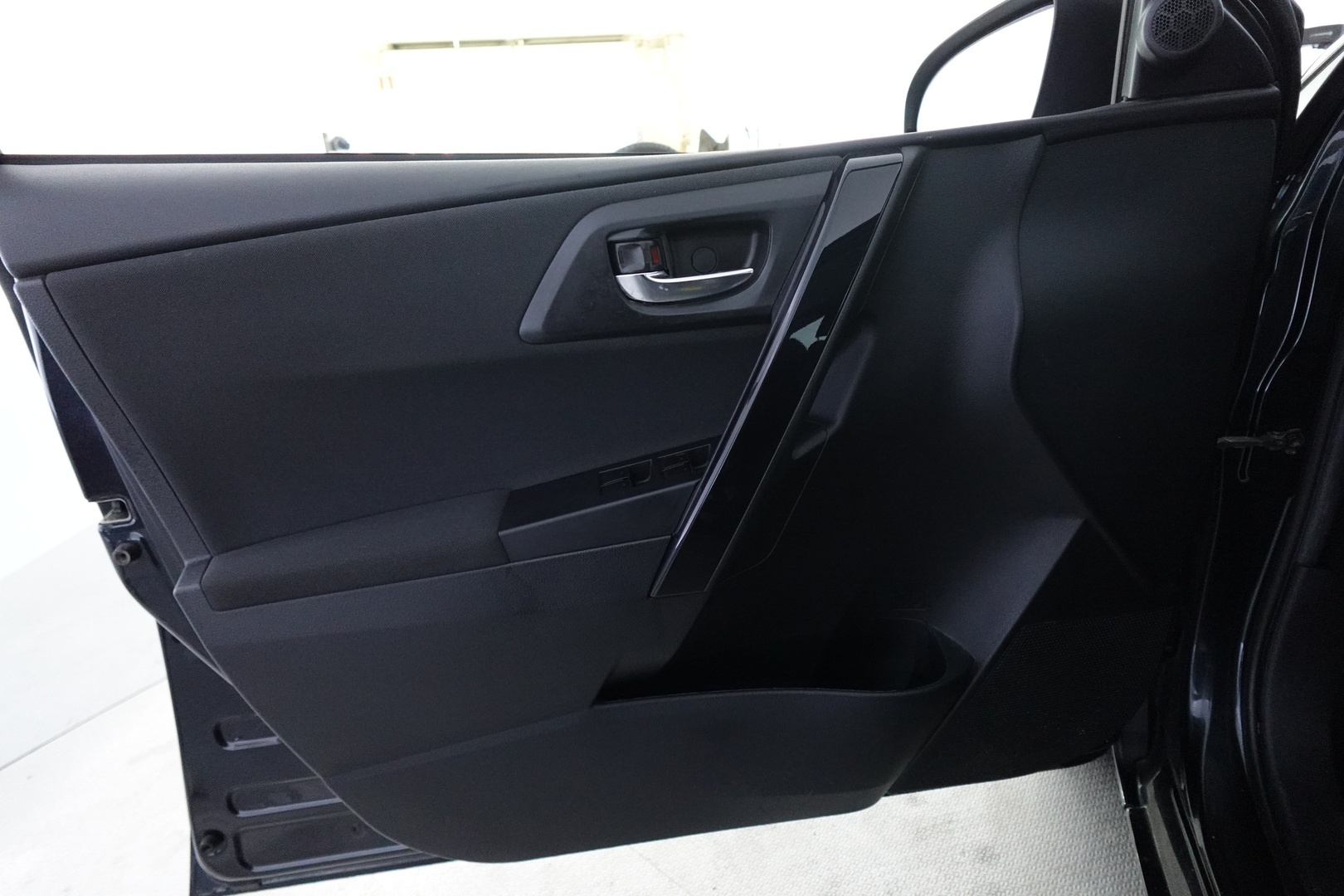 TOYOTA Auris 2017