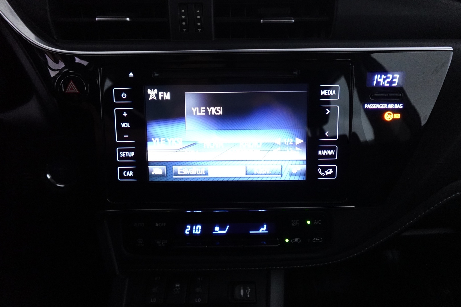 TOYOTA Auris 2017