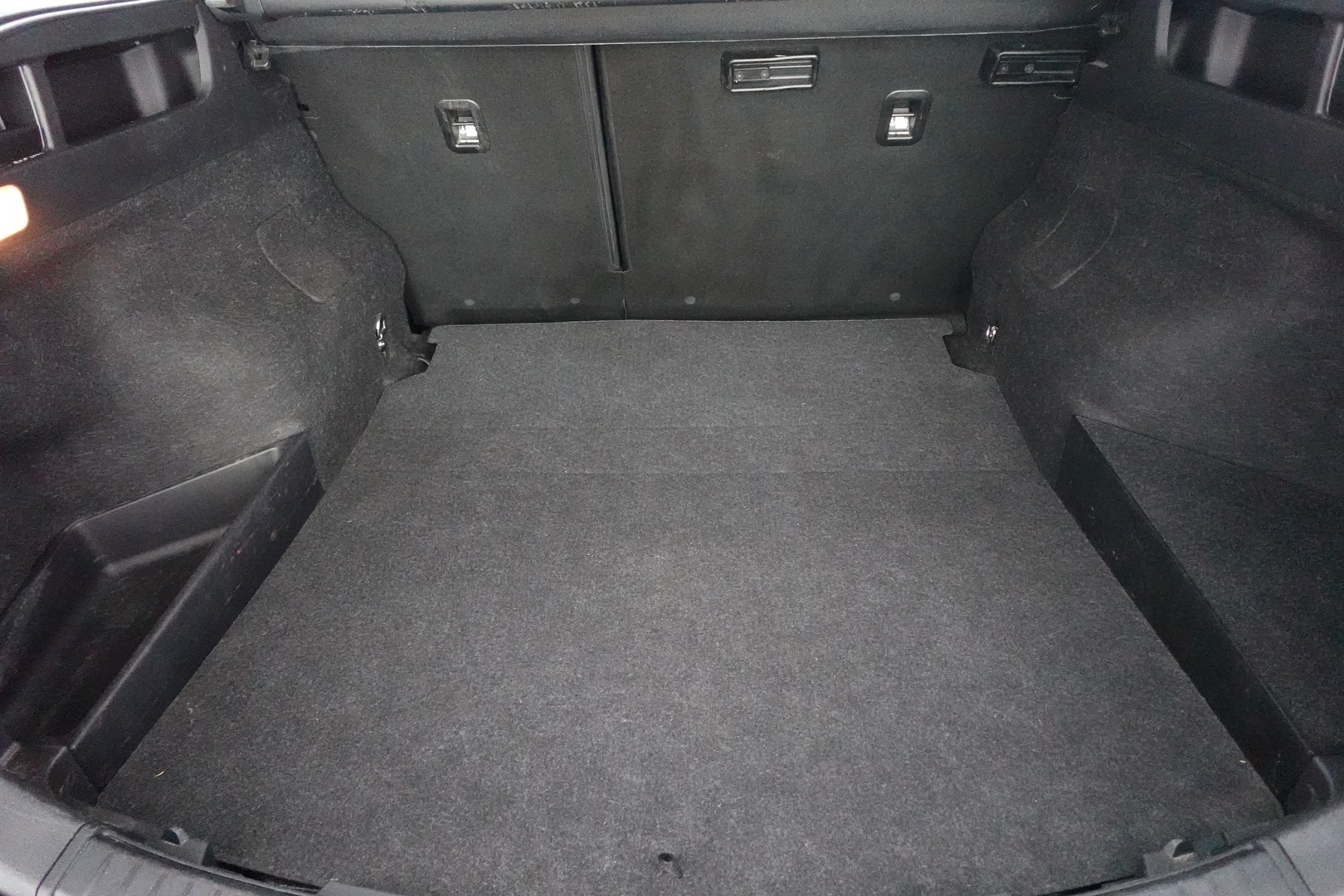 TOYOTA Auris 2017
