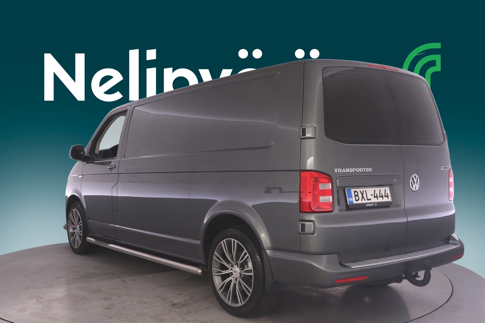 VOLKSWAGEN Transporter 8