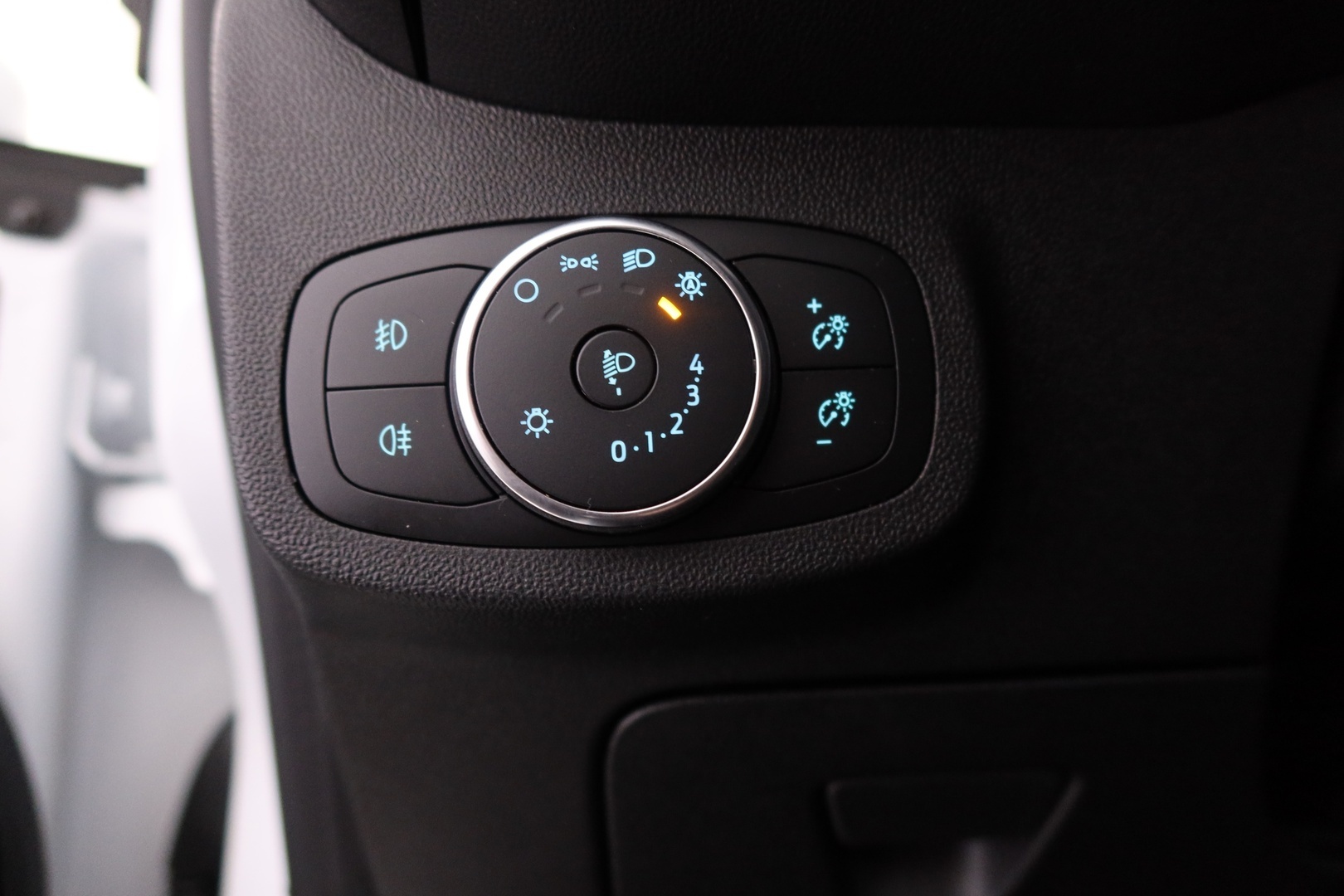 FORD Fiesta Van 2020