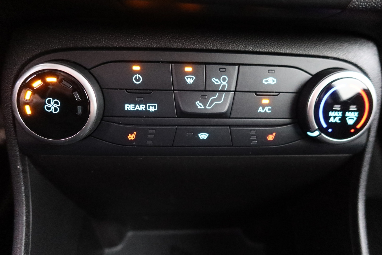 FORD Fiesta Van 2020