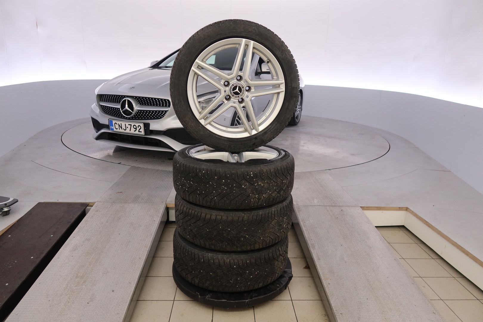 MERCEDES-BENZ CLA 2018