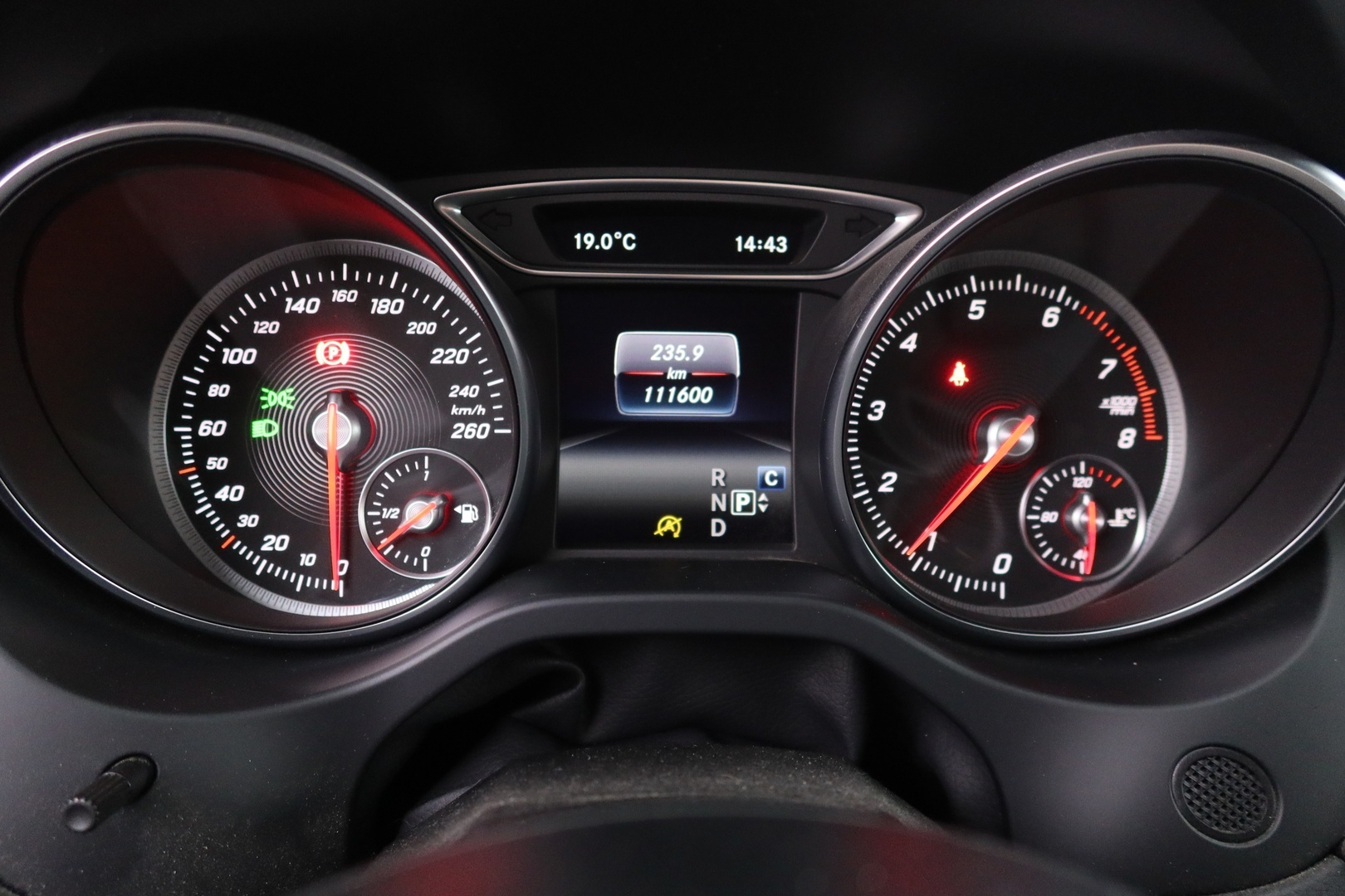 MERCEDES-BENZ CLA 2018