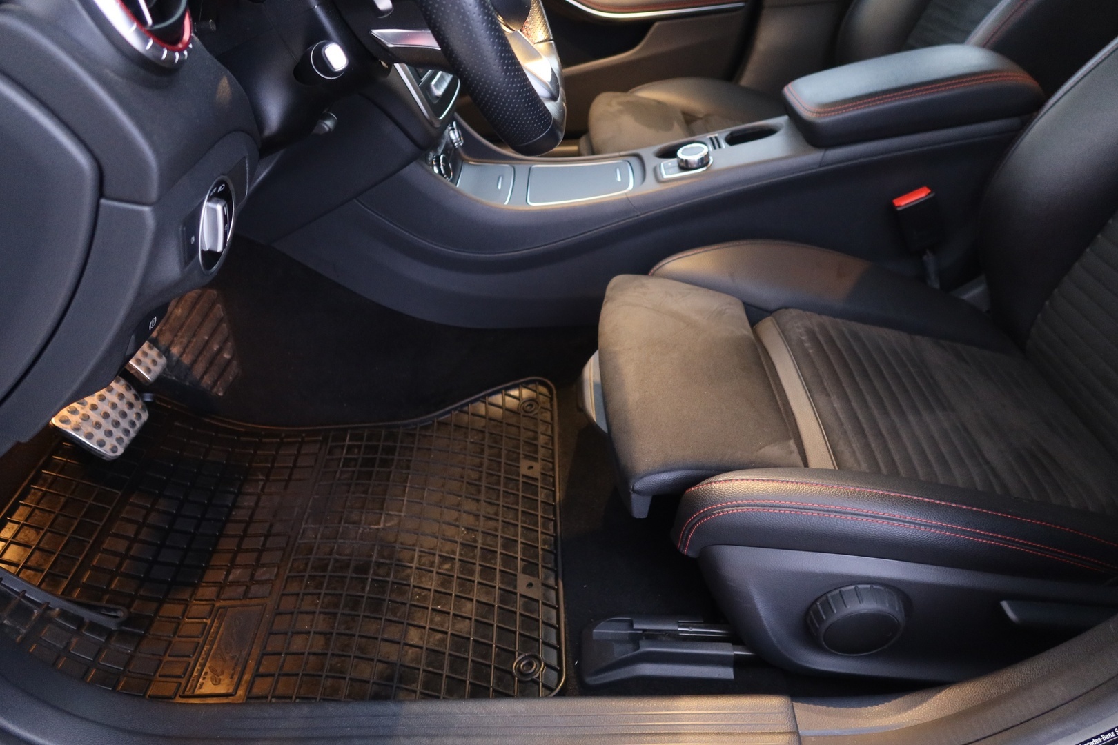MERCEDES-BENZ CLA 2018