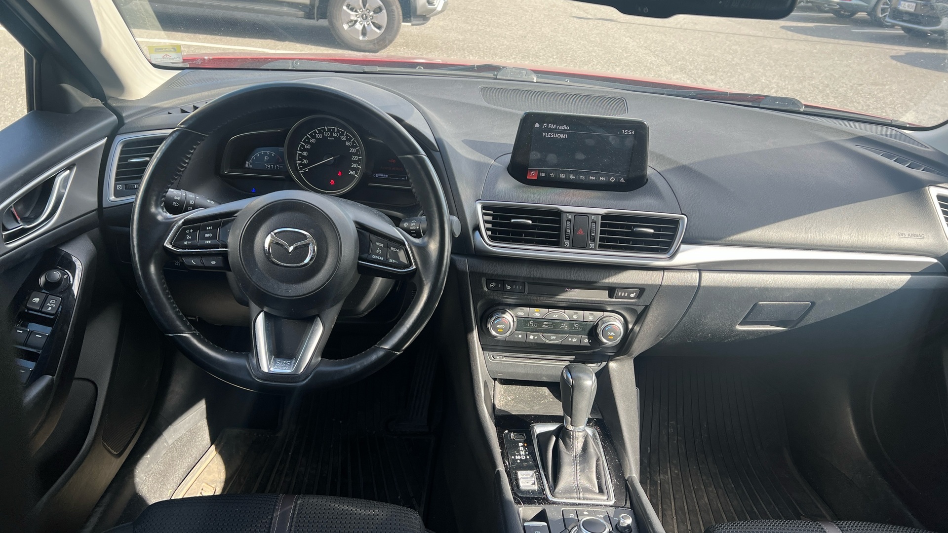 MAZDA Mazda3 2018