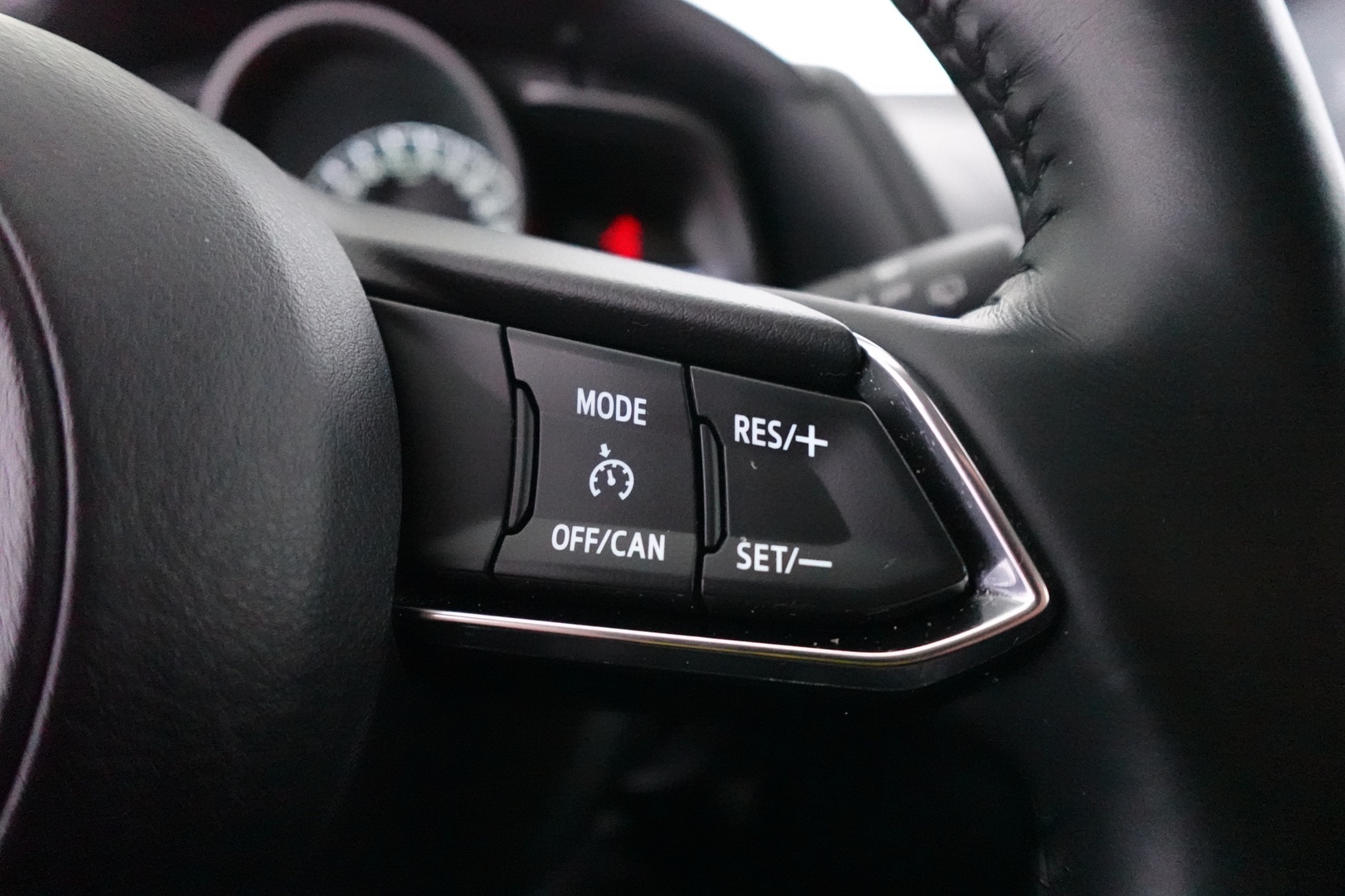 MAZDA 3 2018