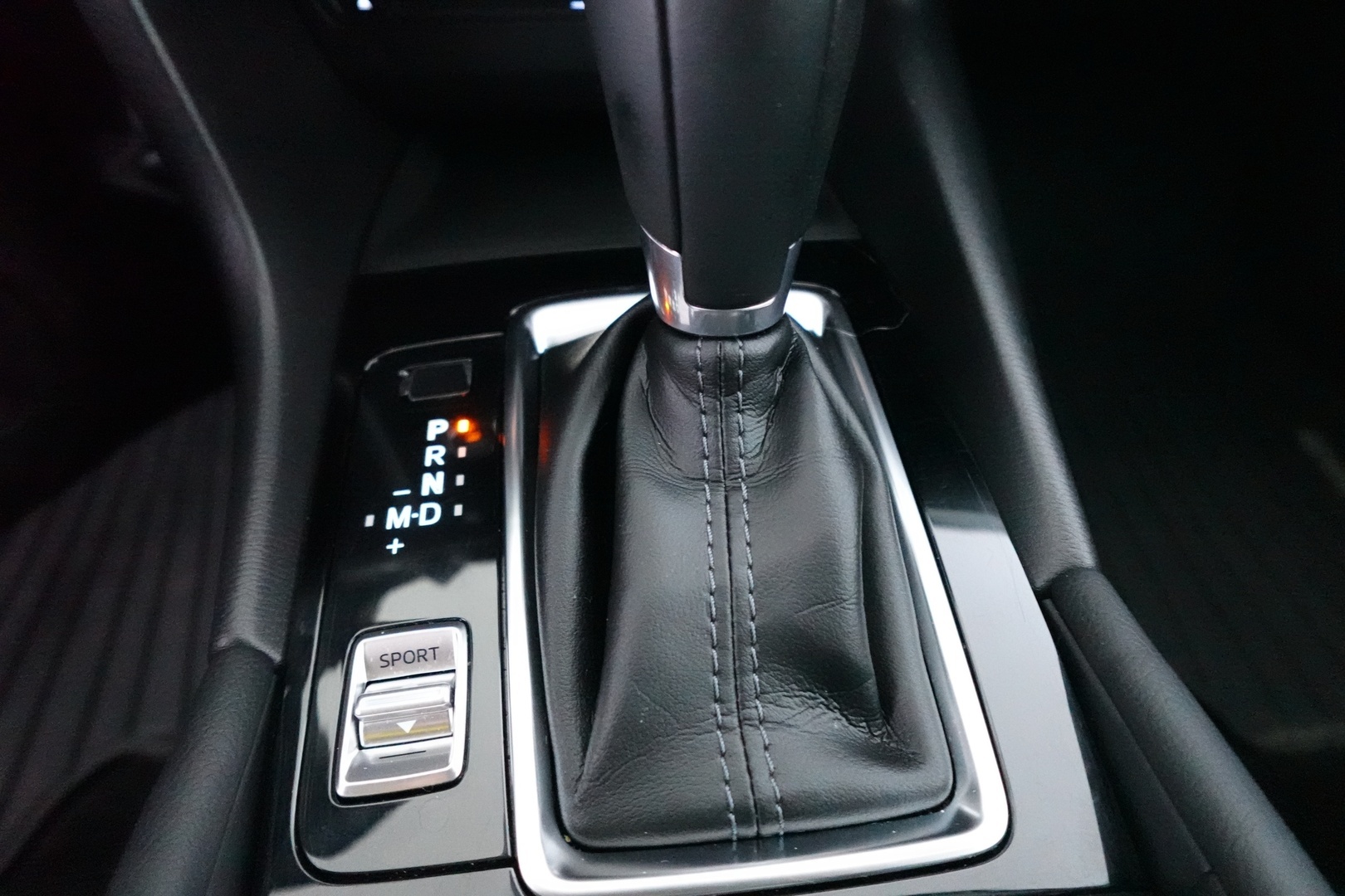 MAZDA 3 2018