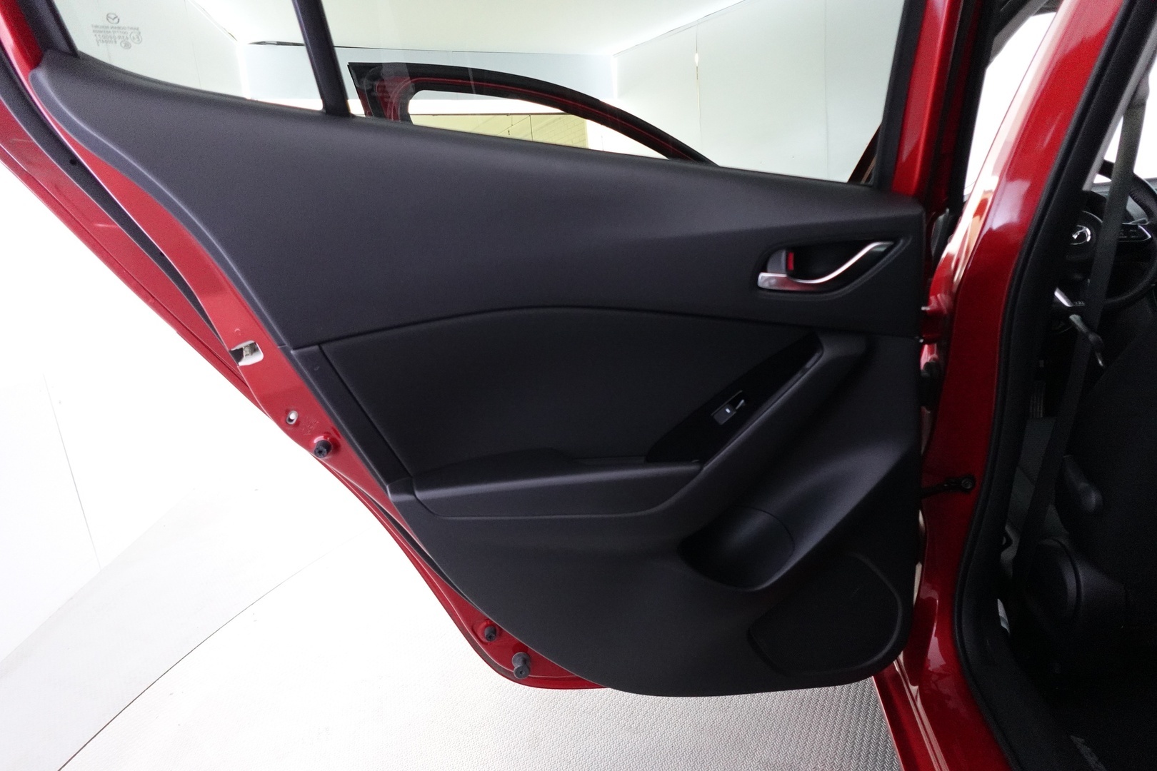MAZDA 3 2018