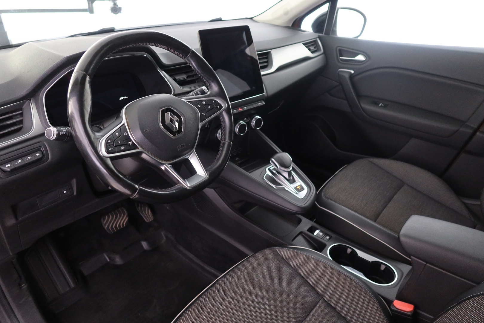 RENAULT Captur 2021