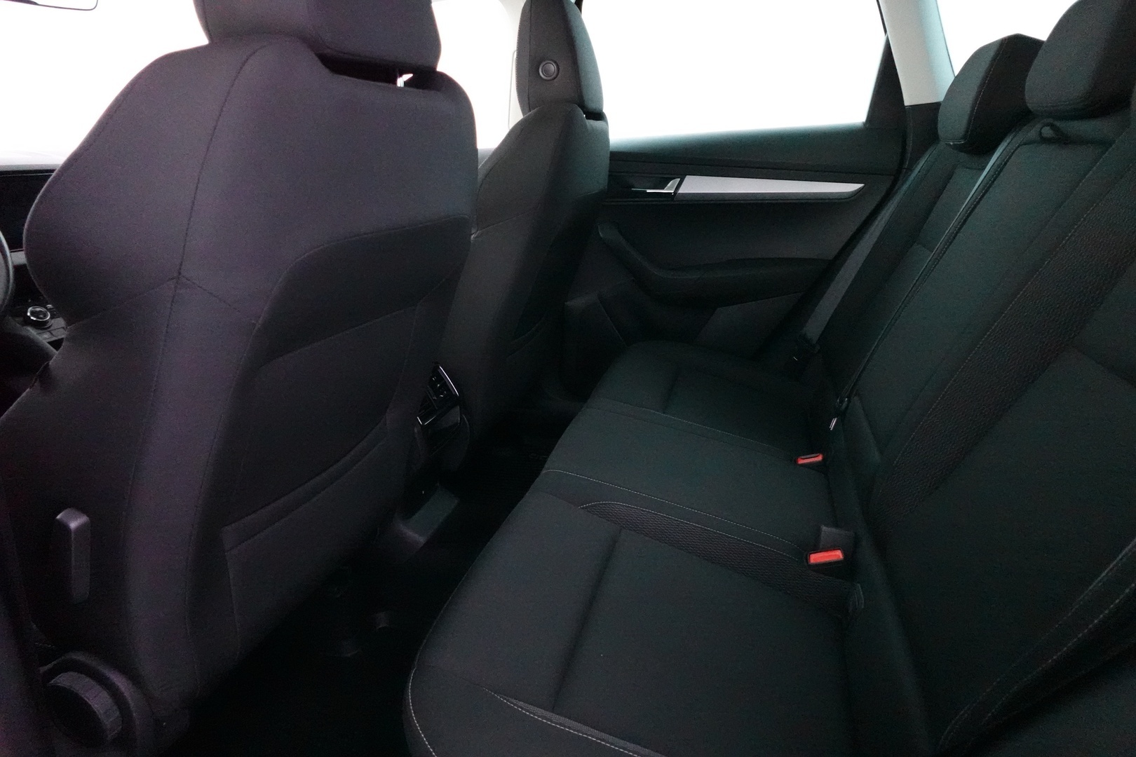 SKODA Karoq 2023
