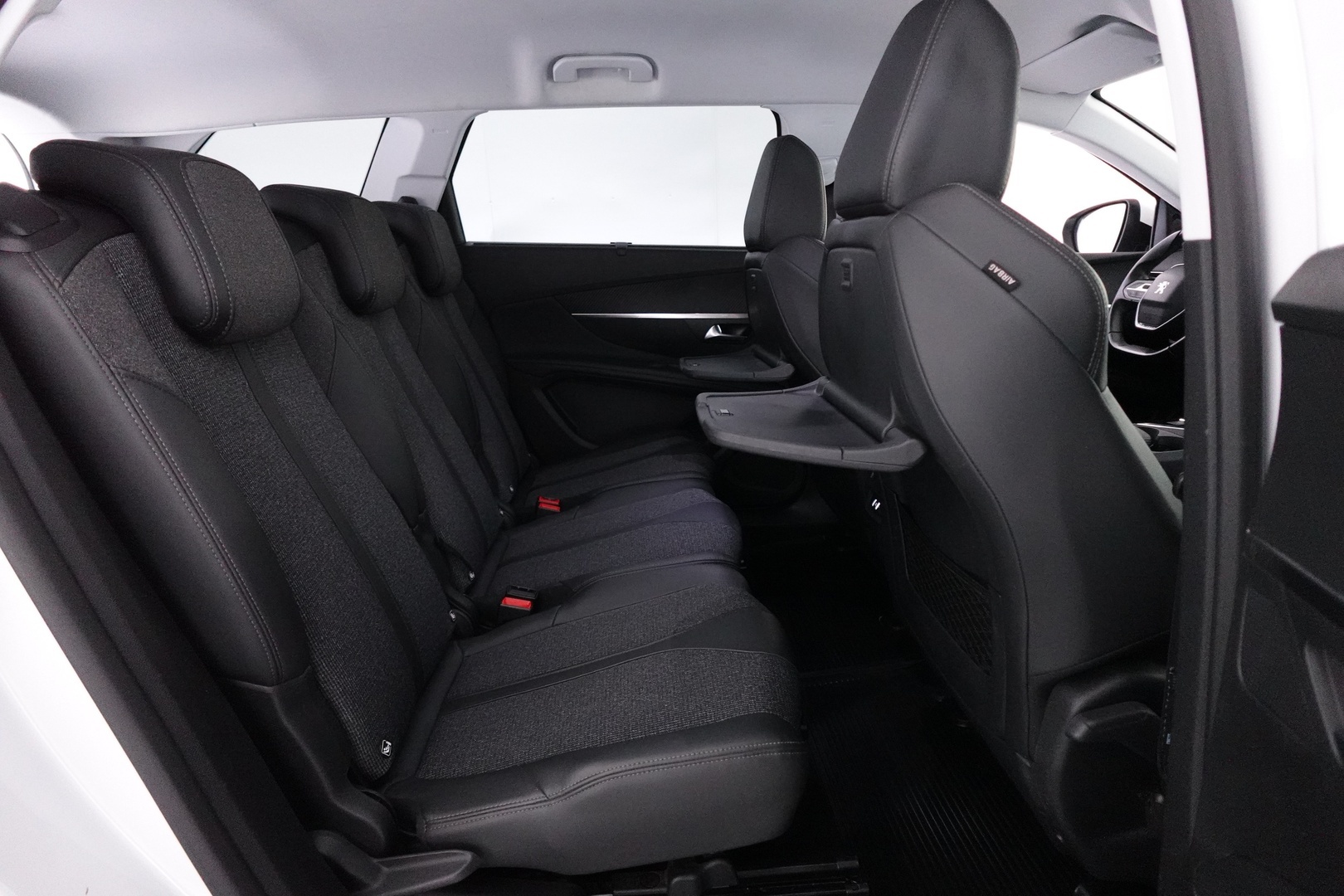 PEUGEOT 5008 2020