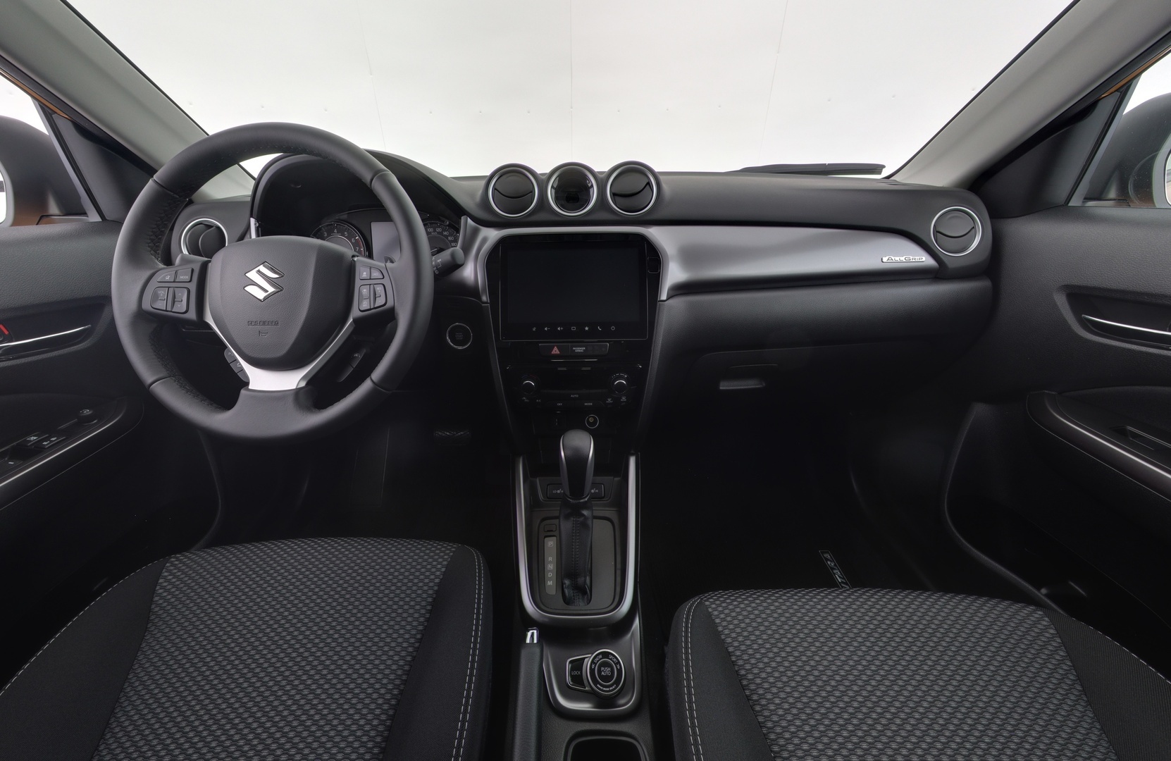 SUZUKI Vitara 2026