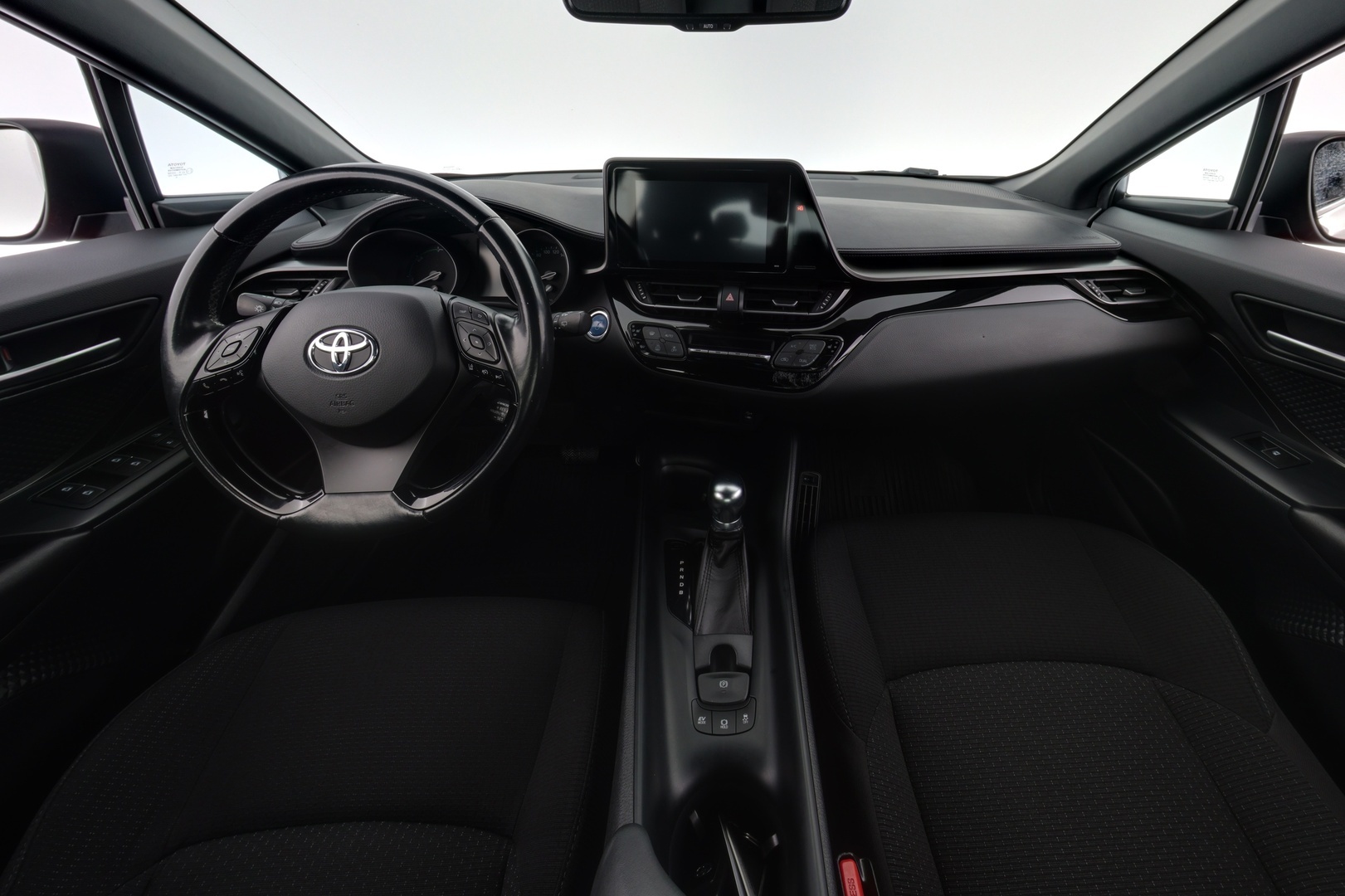 TOYOTA C-HR 2018