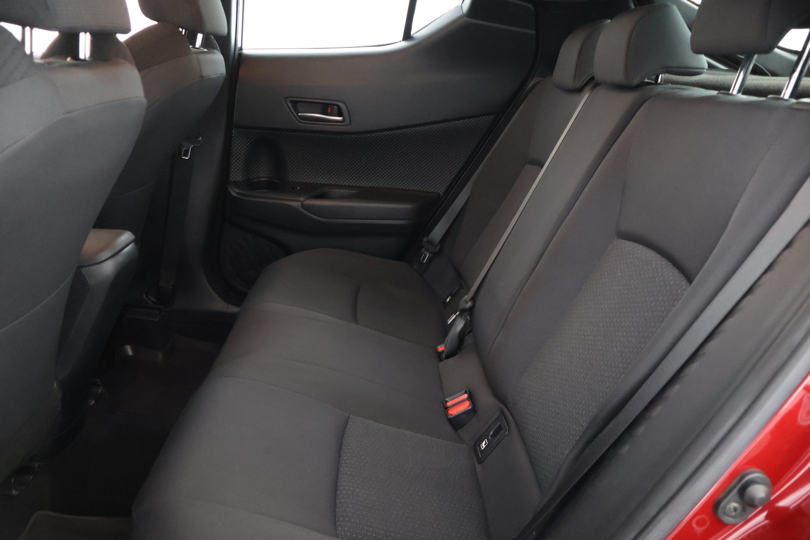 TOYOTA C-HR 2018