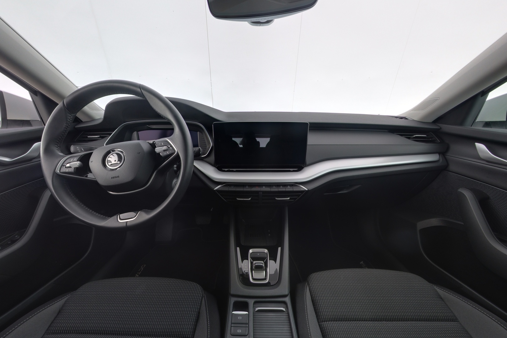 SKODA OCTAVIA 2025
