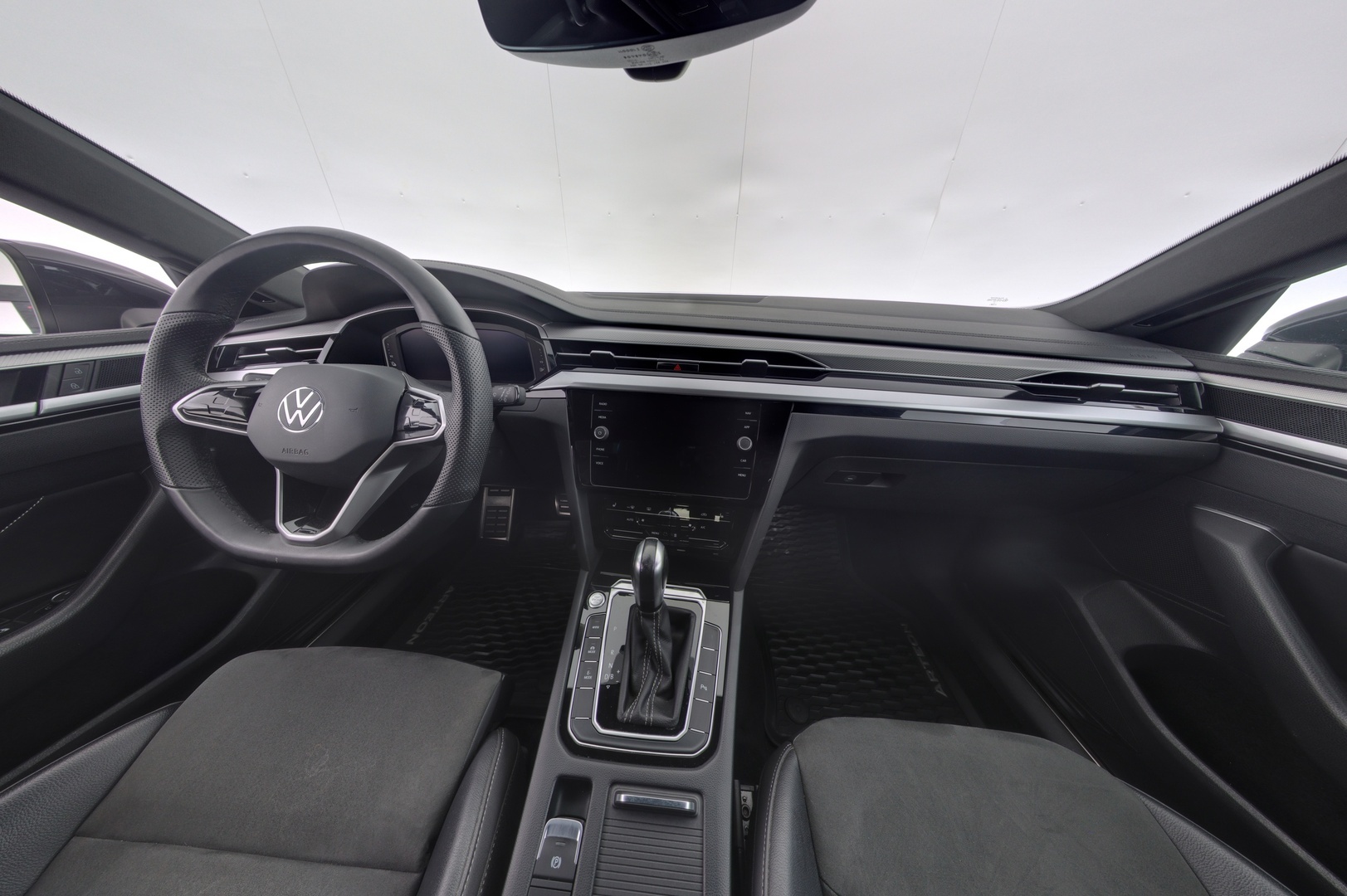 VOLKSWAGEN Arteon 2021