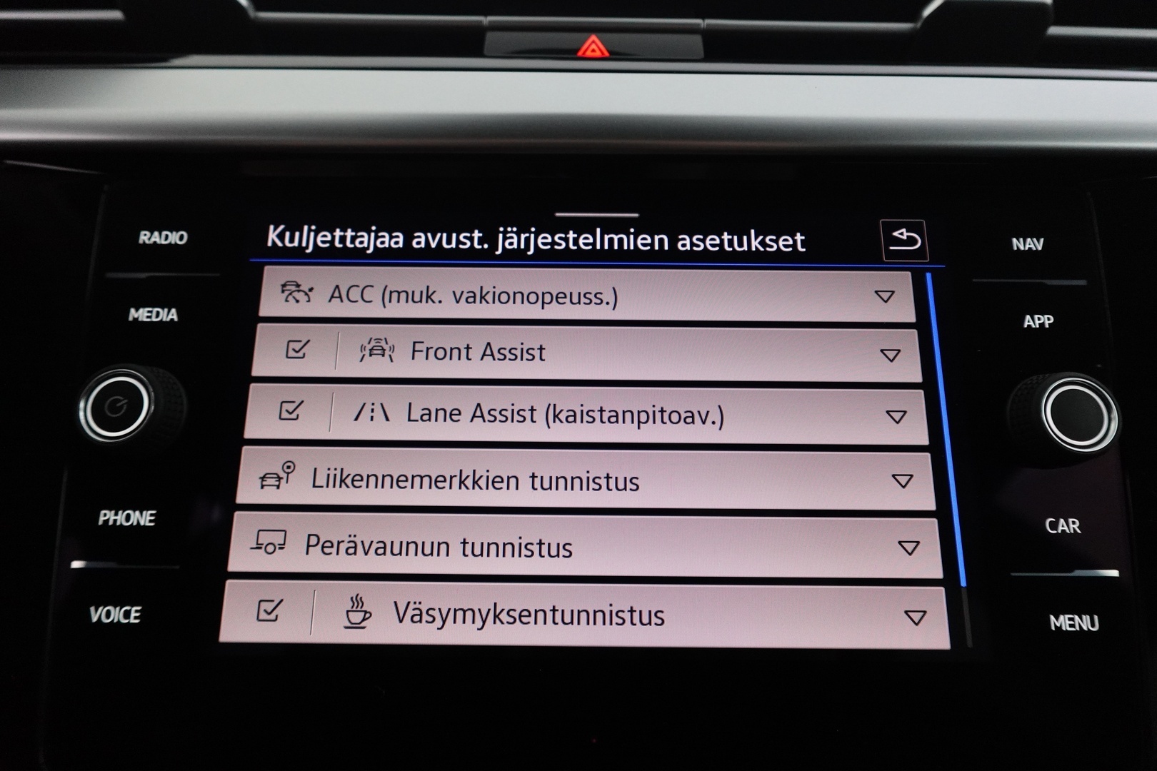 VOLKSWAGEN Arteon 2021