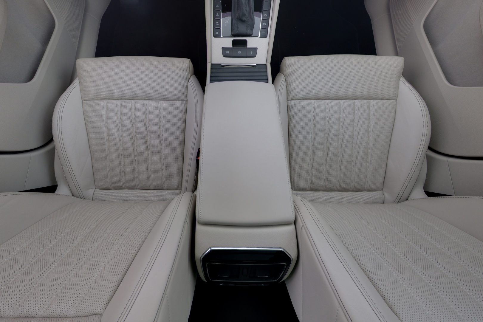 SKODA Superb 12