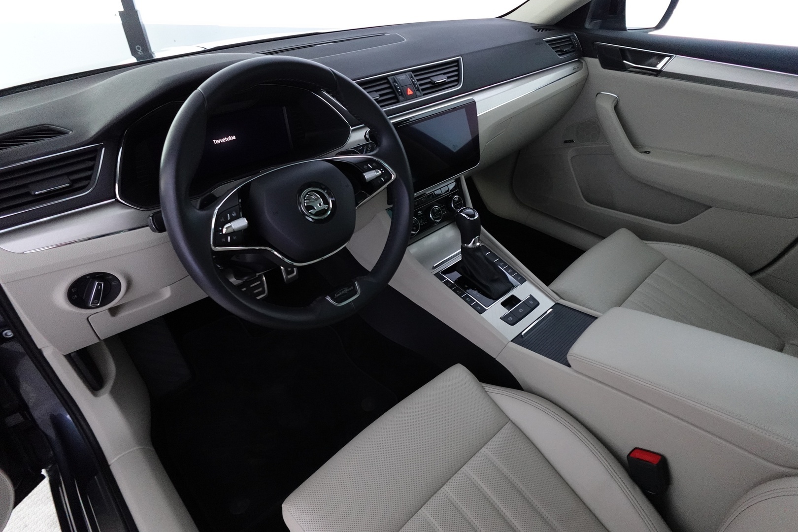 SKODA Superb 15