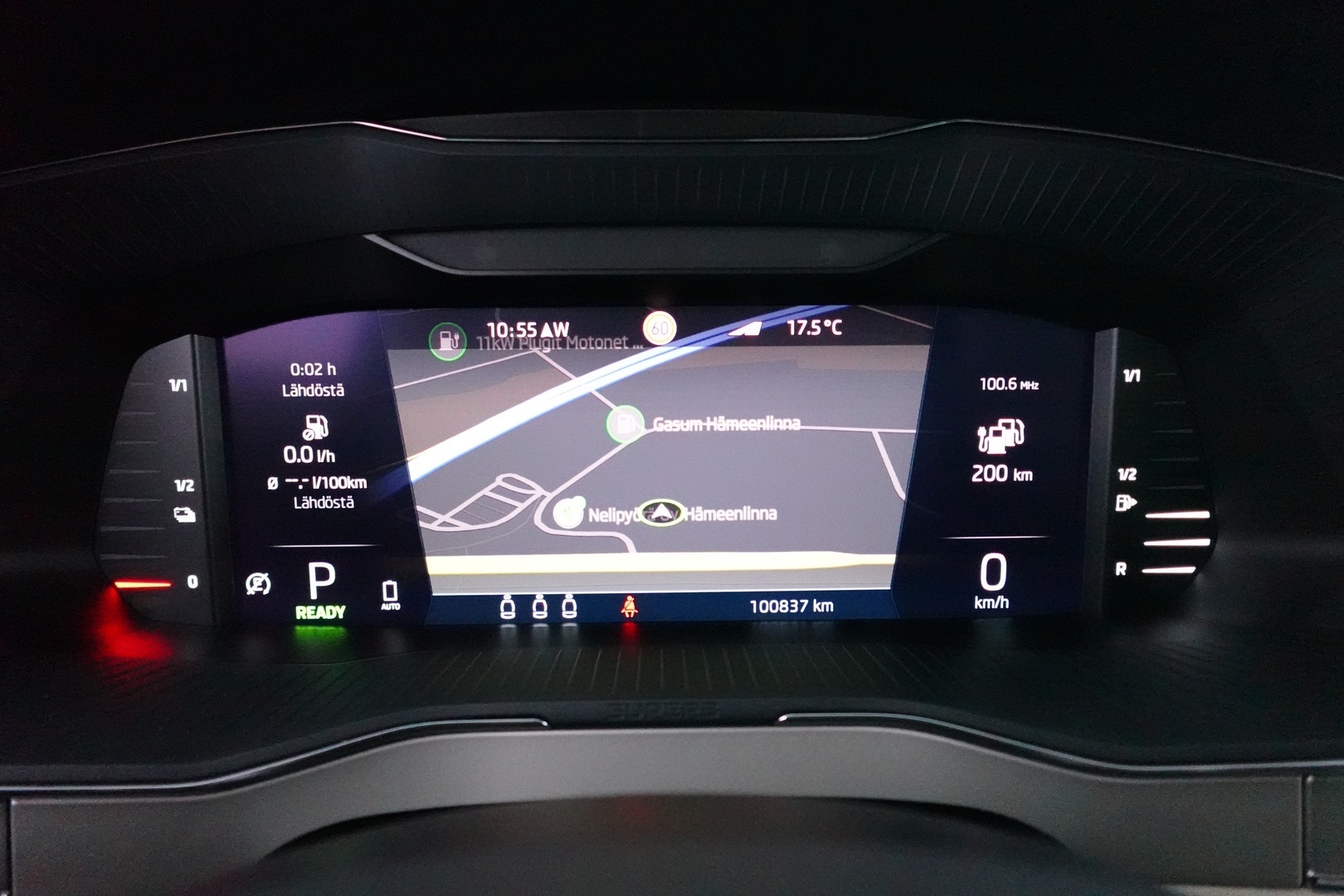 SKODA Superb 23
