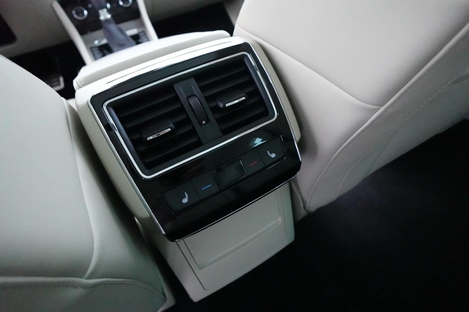 SKODA Superb 36