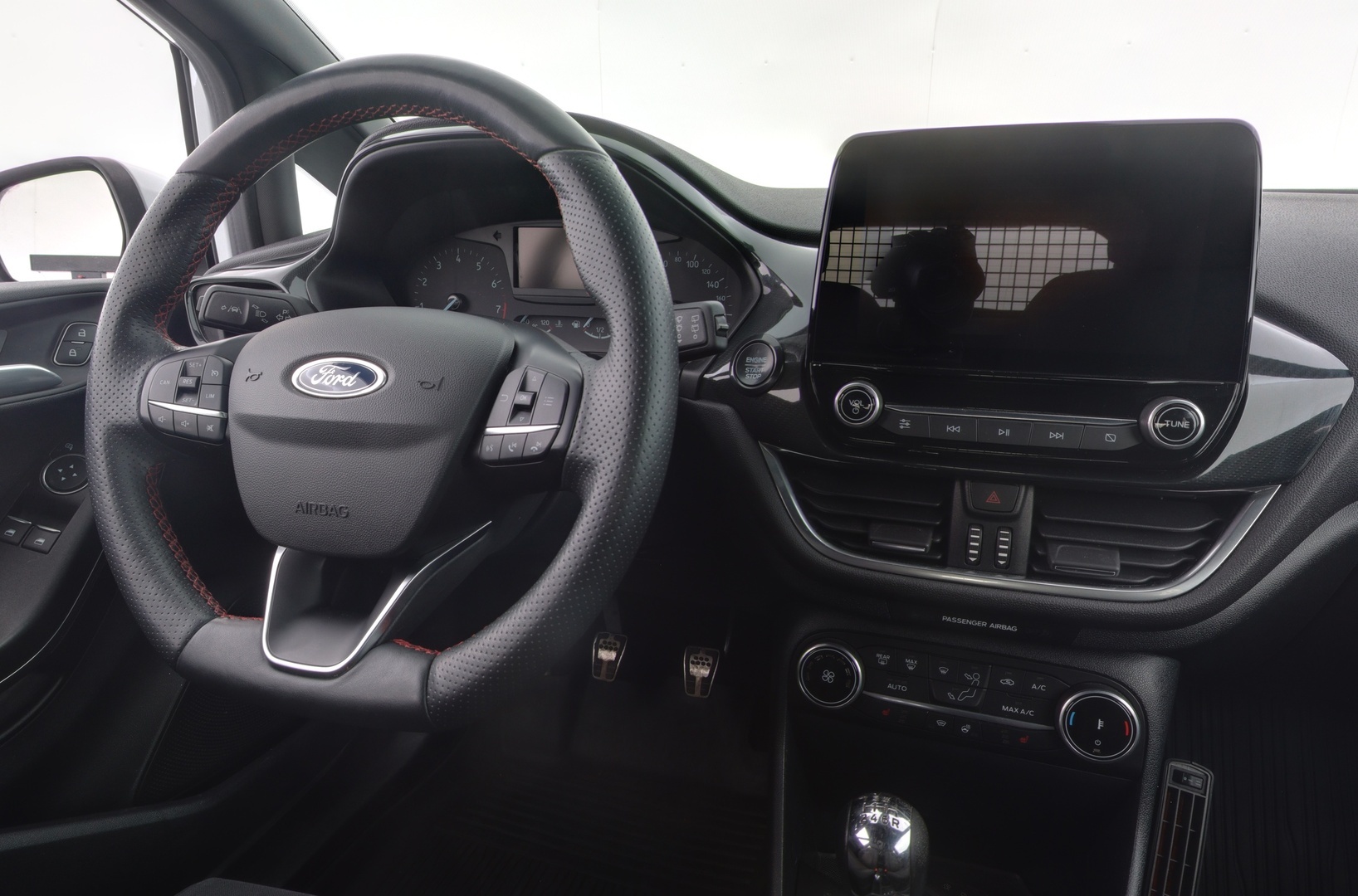 FORD FIESTA VAN 2021