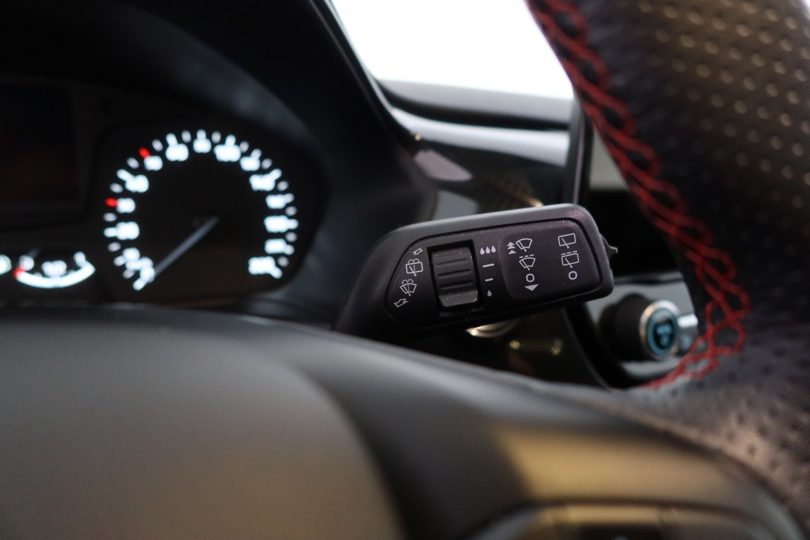 FORD FIESTA VAN 2021