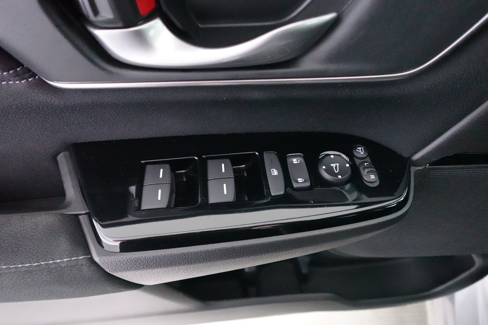 HONDA CR-V 2023