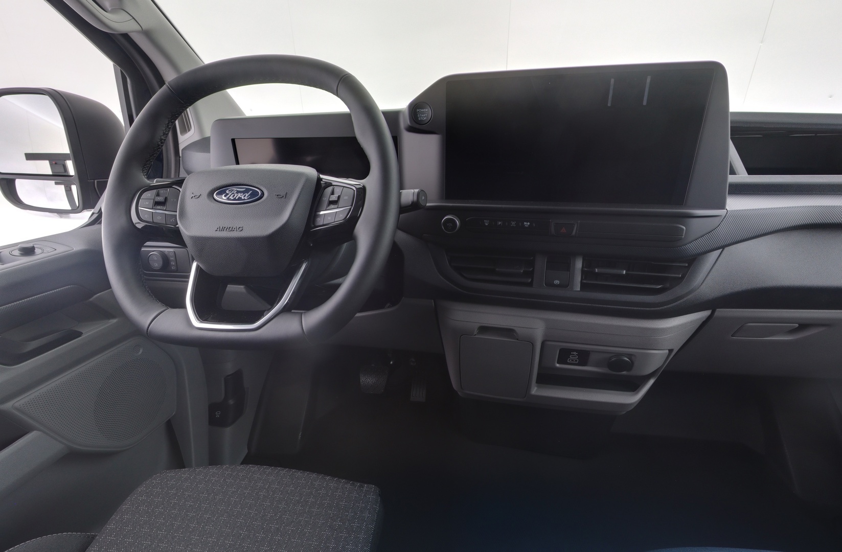 FORD TRANSIT CUSTOM 11