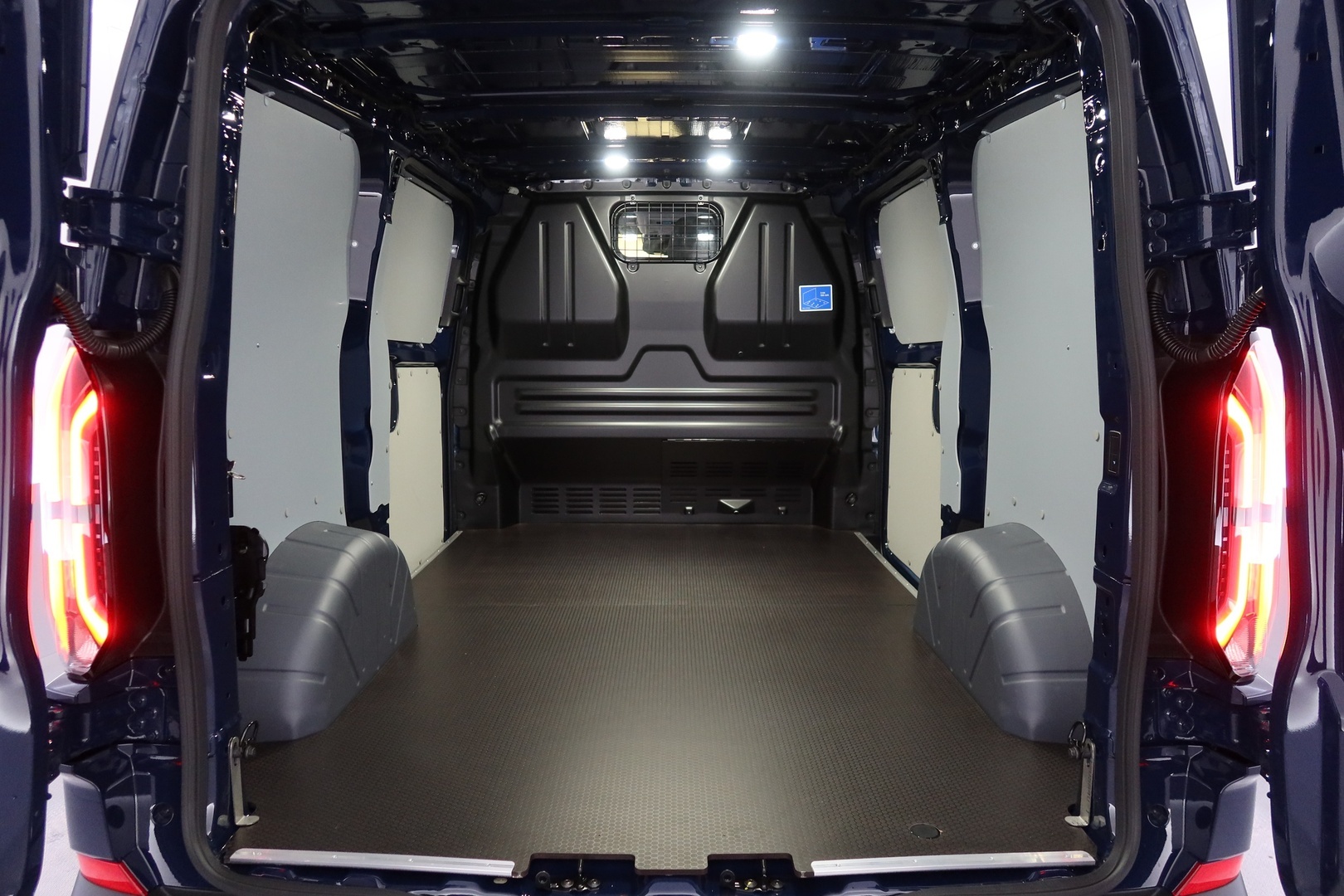 FORD TRANSIT CUSTOM 34