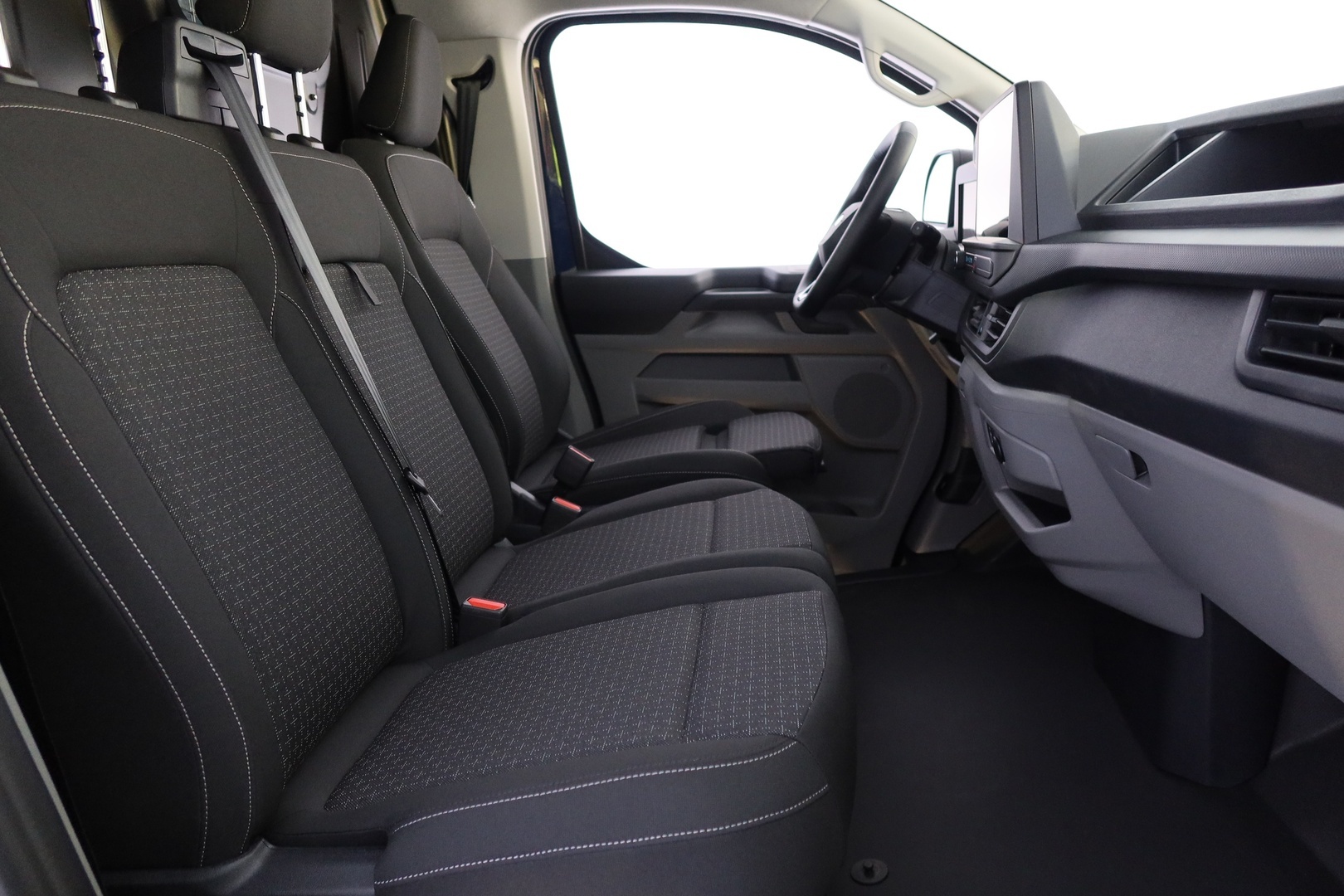 FORD TRANSIT CUSTOM 37