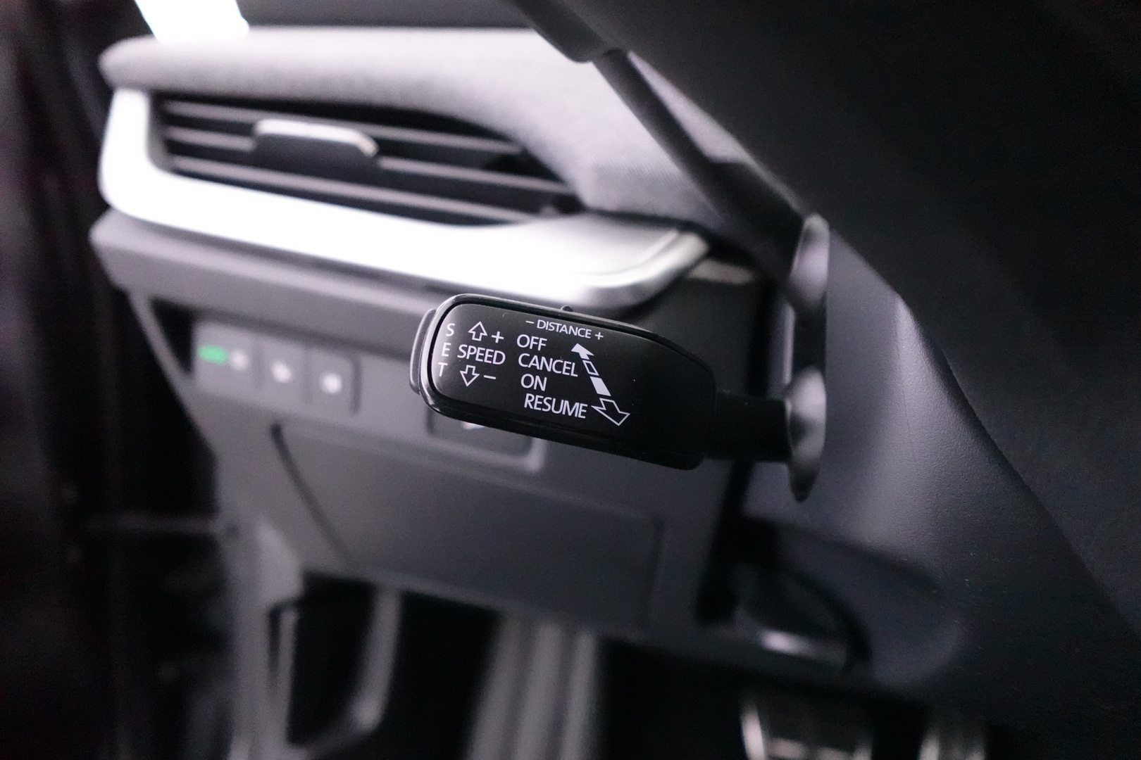 SKODA Enyaq 18