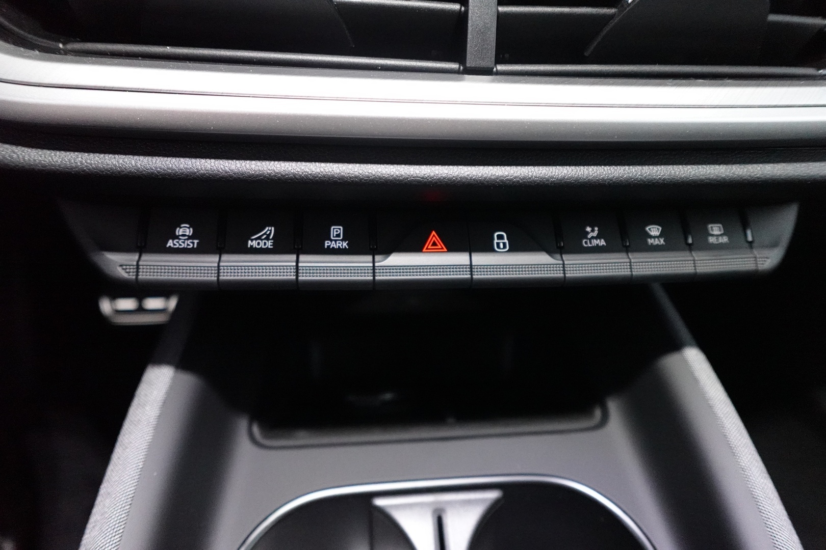 SKODA Enyaq 32