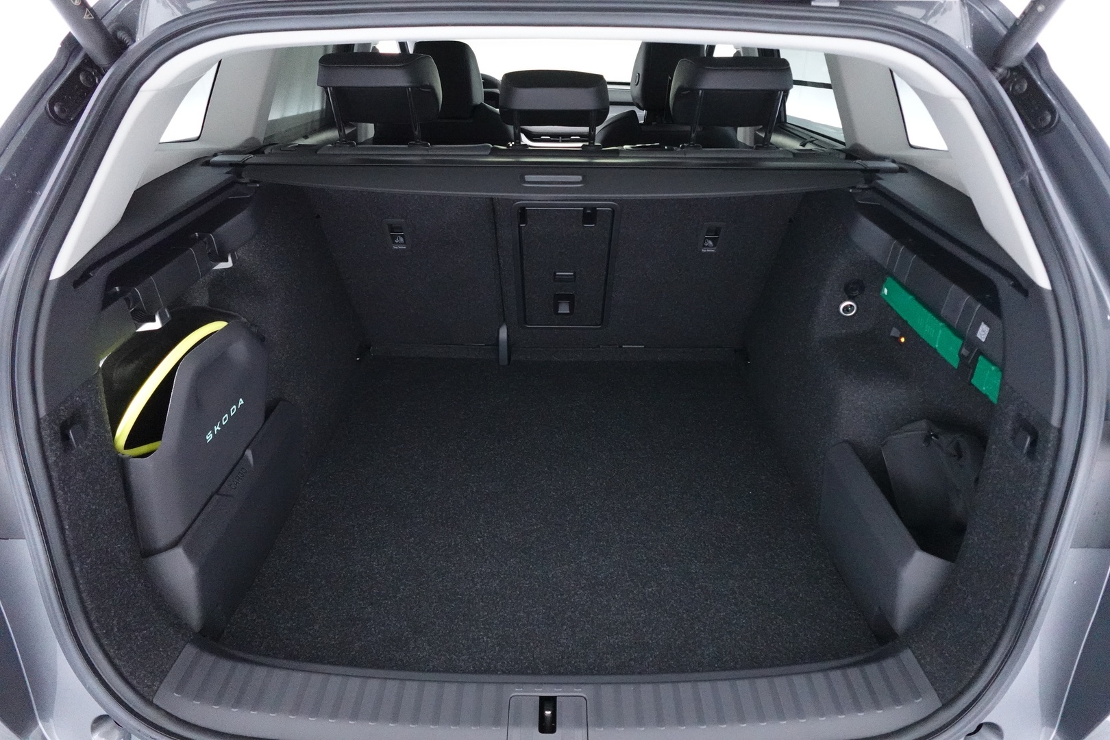 SKODA Enyaq 38