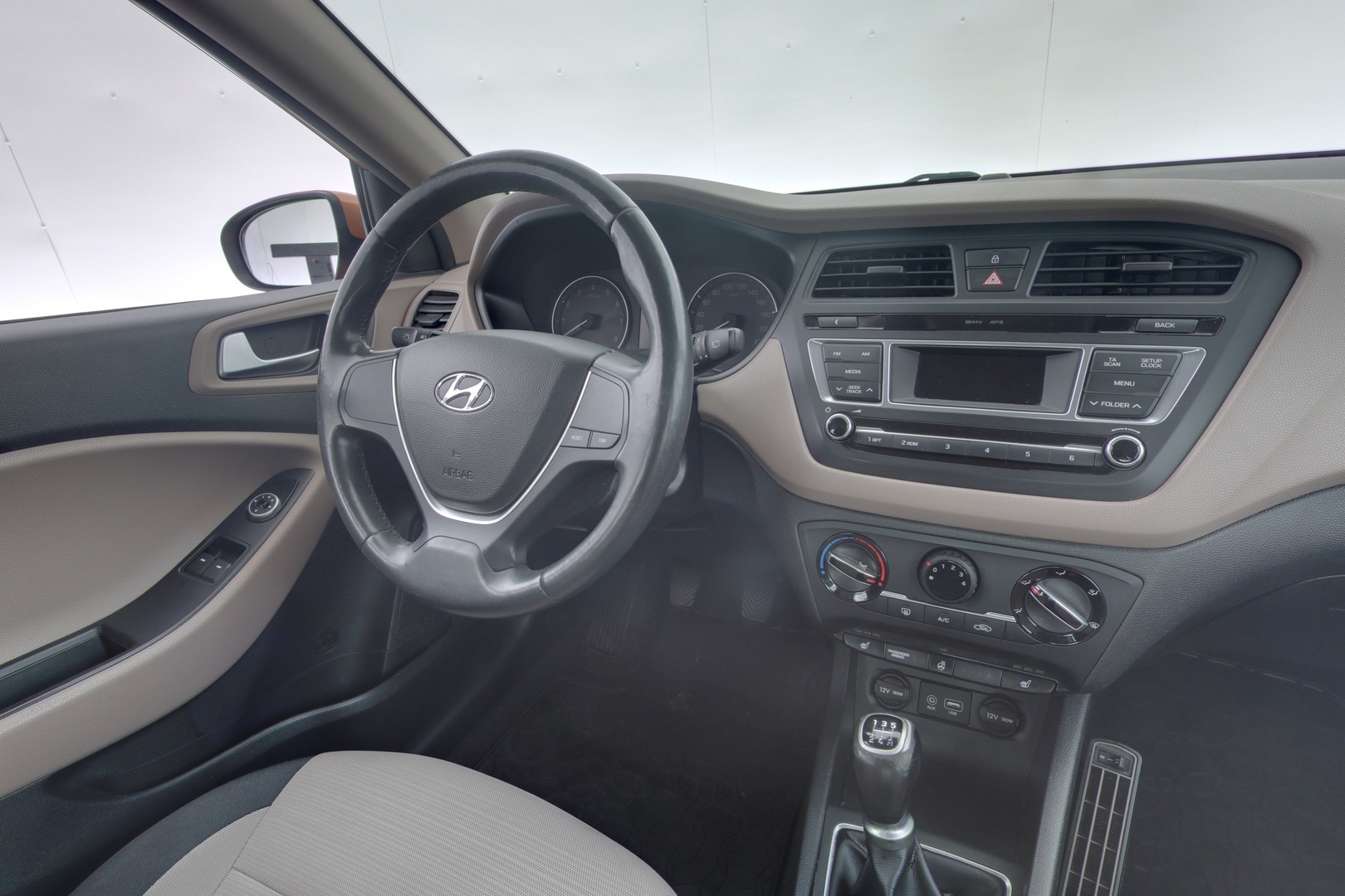 HYUNDAI i20 5d 2016