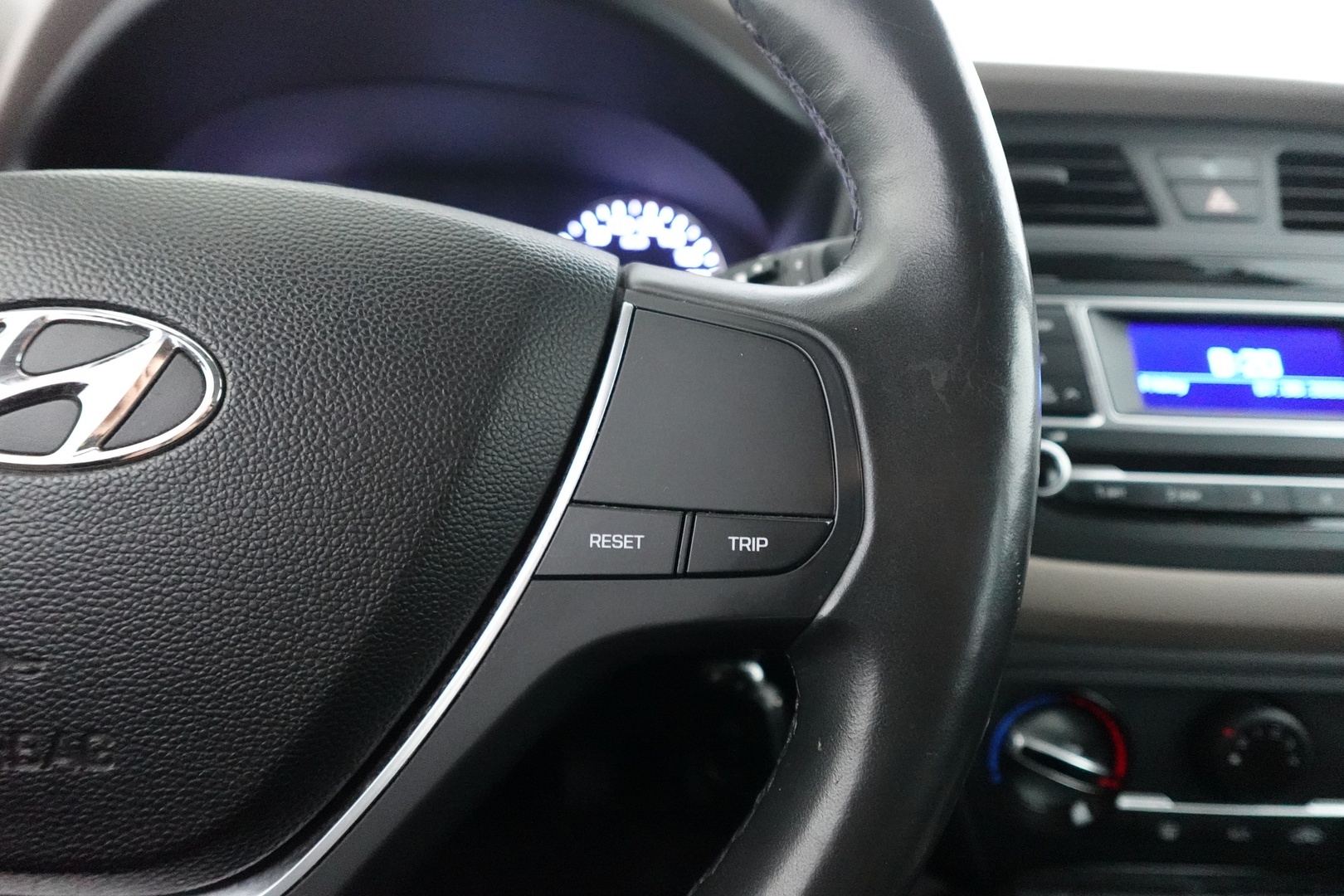 HYUNDAI i20 5d 2016