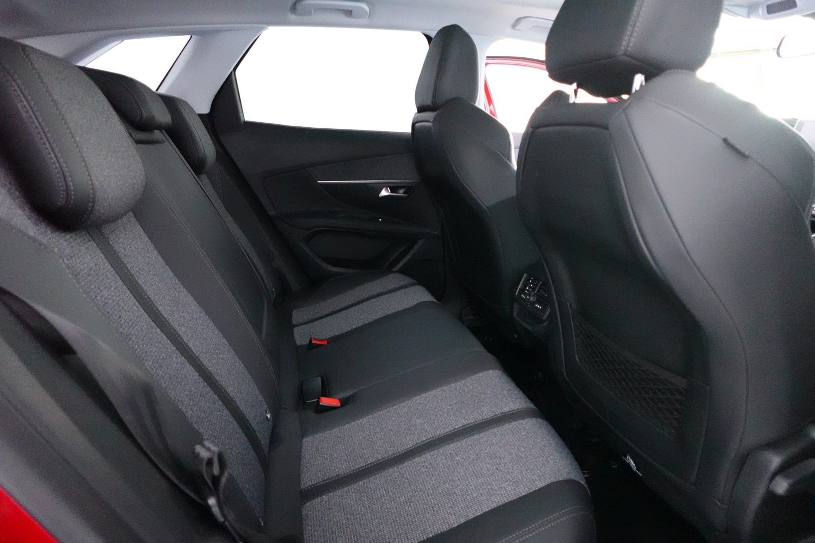 PEUGEOT 3008 2017