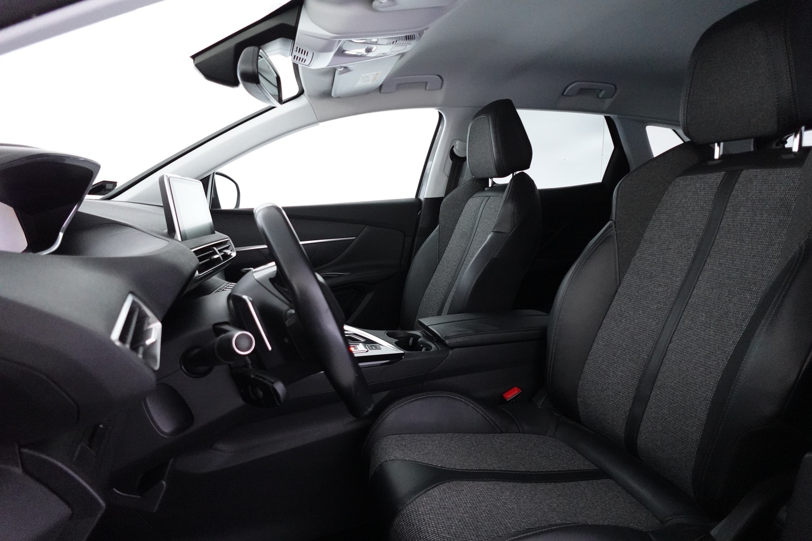 PEUGEOT 3008 18