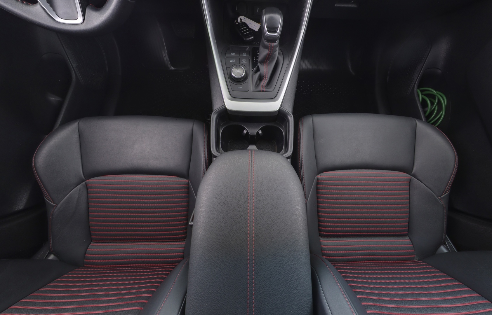 TOYOTA RAV4 Plug-in 2021