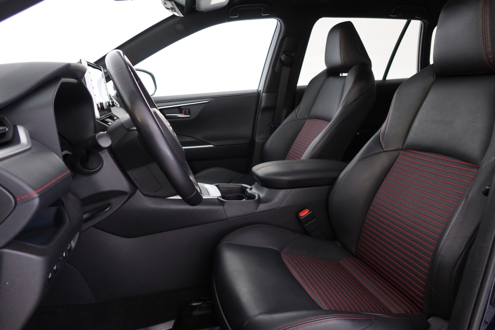 TOYOTA RAV4 Plug-in 2021