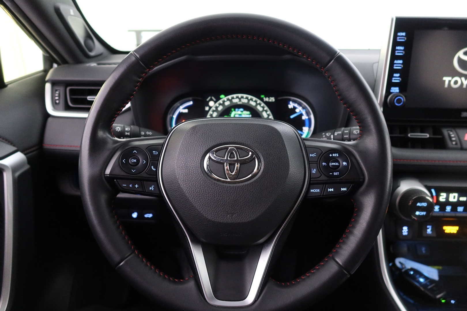 TOYOTA RAV4 Plug-in 2021